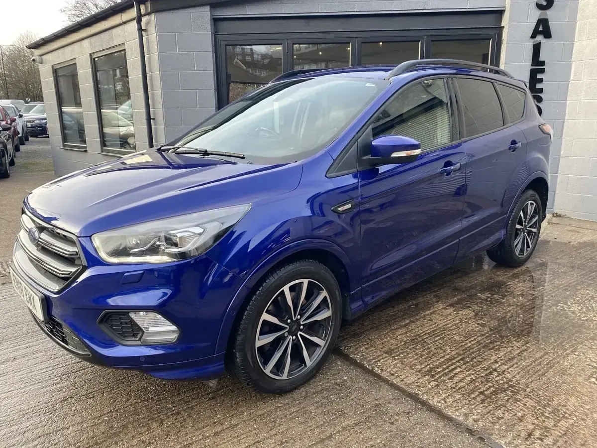 Used Ford Kuga ST-Line 120 HP (88 kW) 2018 Blue SUV