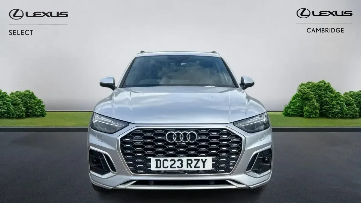 Usado Audi Q5 Sportback S-Line 204 HP (150 kW) 2023 Prateado SUV