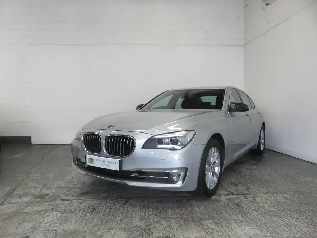 Used BMW 730 Impressive 256 HP (188 kW) 2014 Silver Sedan