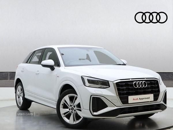 Begagnad Audi Q2 S-Line 2022 Vit SUV