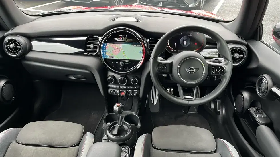 Used Mini John Cooper Works Hatch 228 HP (167 kW) 2023 Red Hatchback