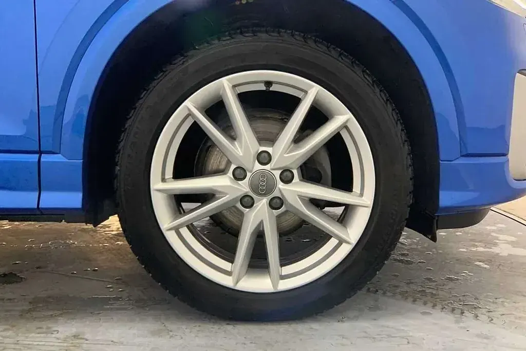 Used Audi Q2 S-Line 150 HP (110 kW) 2019 Ara blue, crystal effect SUV