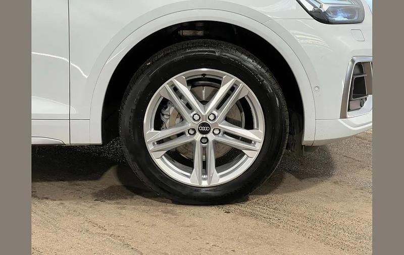 Used Audi Q5 Sportback S-Line 261 HP (191 kW) 2022 White SUV