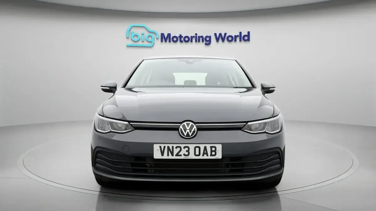 Used VW Golf VIII S 148 HP (108 kW) 2023