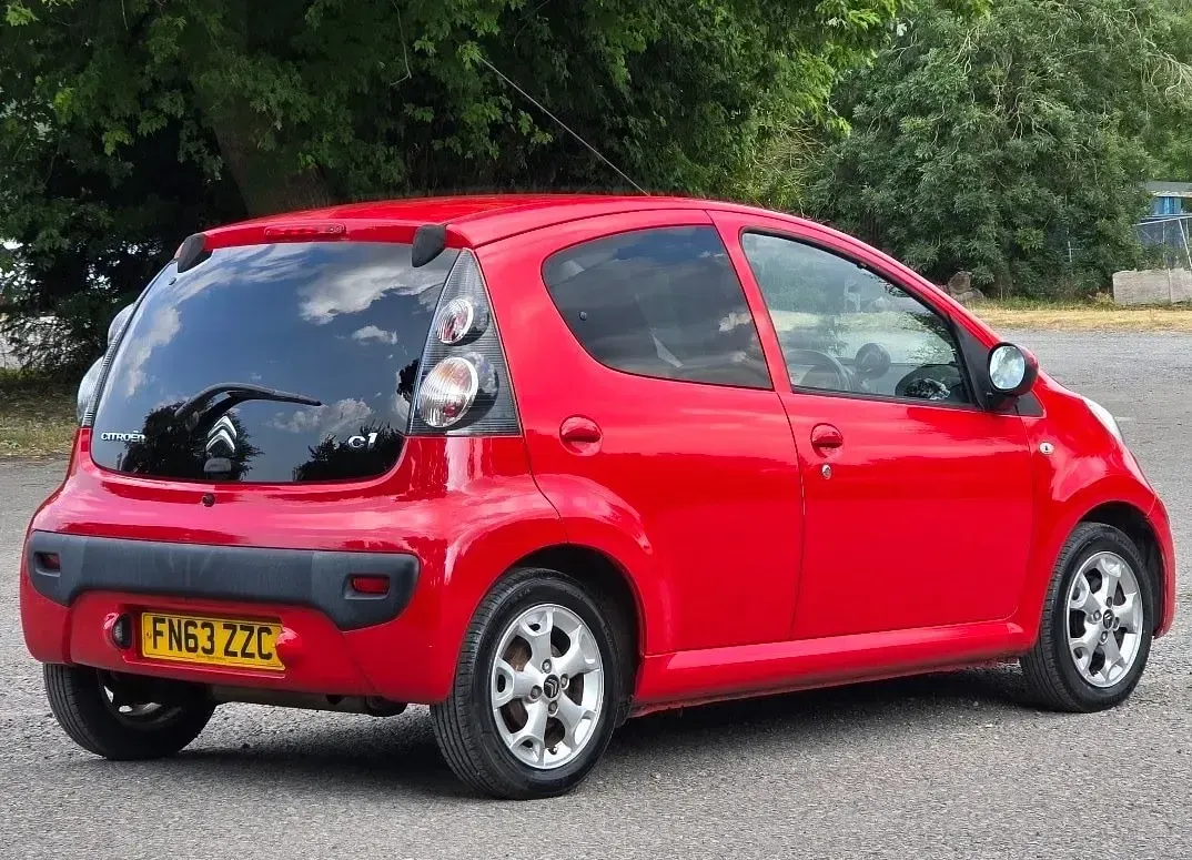 Used Citroën C1 2014 Red Hatchback