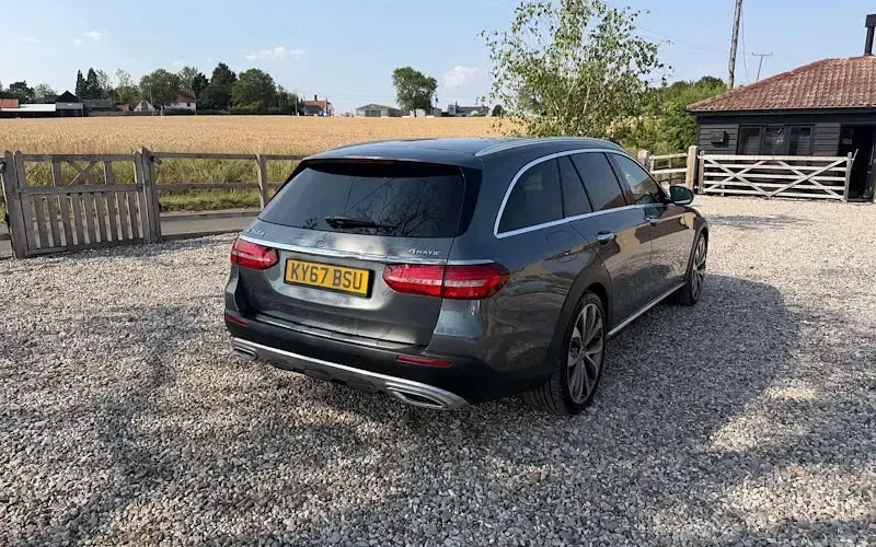 Used Mercedes E350 258 HP (189 kW) 2017 Grey Estate