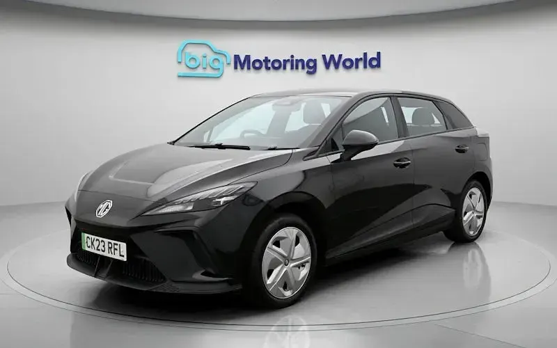 Used MG MG4 EV SE 319 kW (435 HP) 2023 Black Hatchback