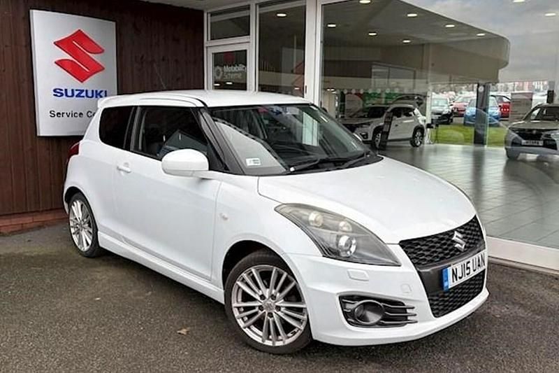 Used Suzuki Swift Sport 136 HP (100 kW) 2015 White Hatchback