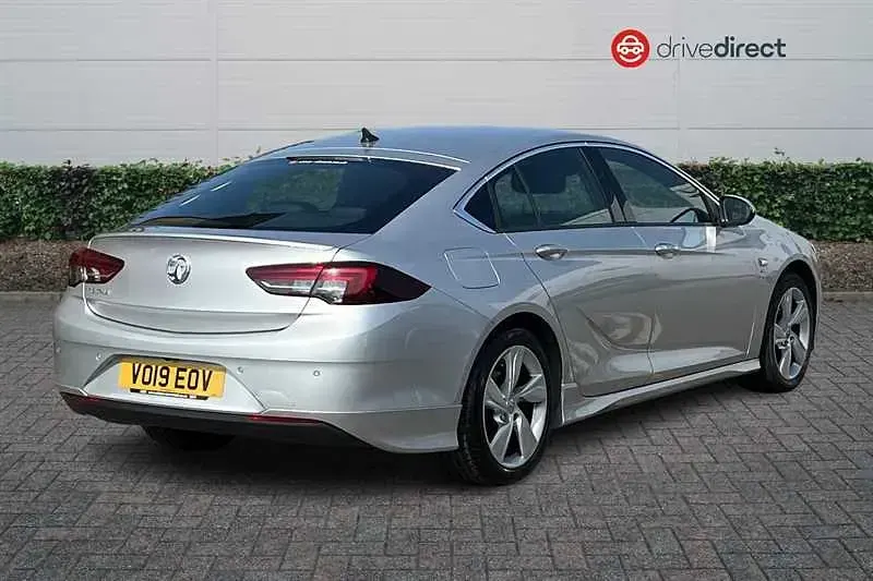 Used Vauxhall Insignia SRi 2019 Silver Hatchback