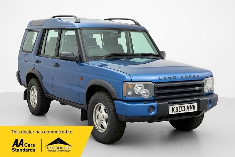 Blue Used 2006 Land Rover Discovery 3 SUV | £7,995 (A bit pricey) - Image 1/4