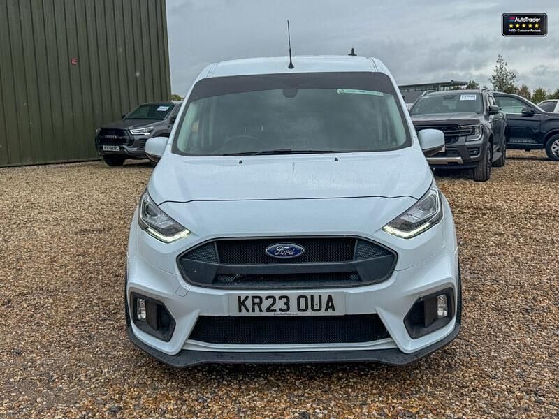 Used Ford Transit Connect Select 120 HP (88 kW) 2023 White MPV