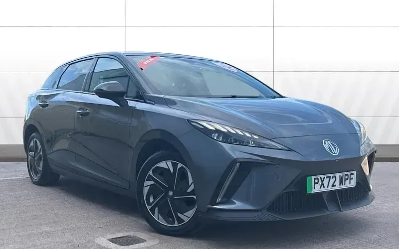 Usado MG MG4 EV Trophy 150 kW (204 HP) 2025 Citadino