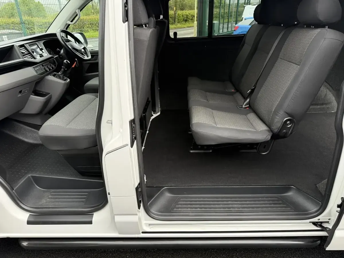 Used VW Transporter Highline 2024 White Van