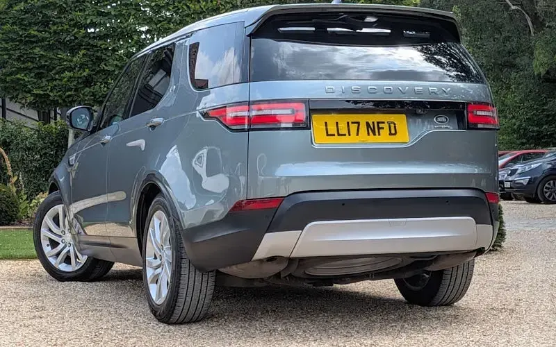 Used Land Rover Discovery 5 HSE 258 HP (189 kW) 2018 SUV
