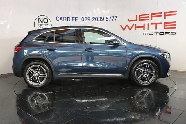 Used Mercedes GLA200 AMG line 163 HP (119 kW) 2022 Blue SUV