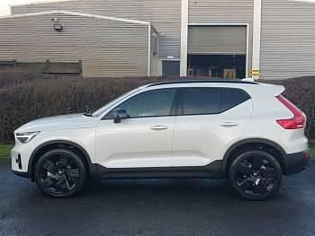 New Volvo XC40 Plus 163 HP (119 kW) 2025 White SUV