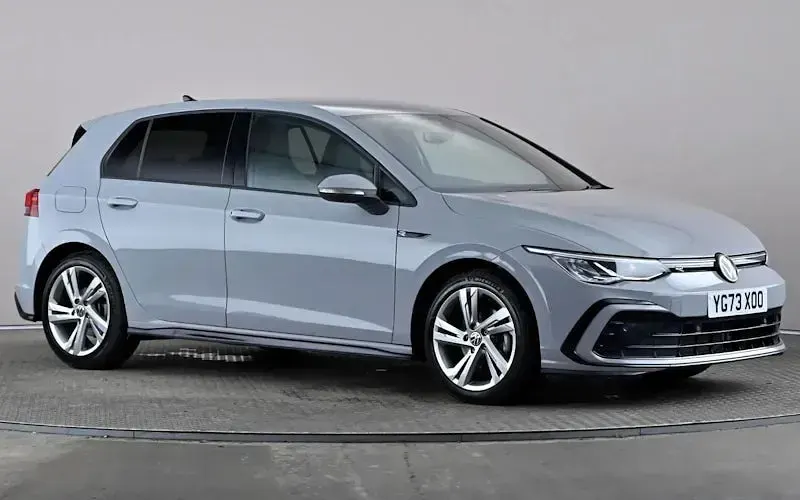 Used VW Golf VIII R-line 150 HP (110 kW) 2023 Hatchback