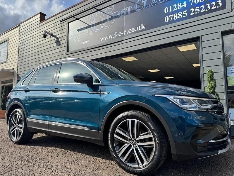 Blue Used 2023 VW Tiguan Elegance SUV | £25,495 (Fair price) - Image 1/4