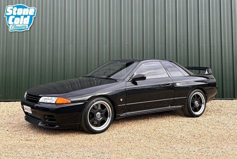 Black Used 2003 Nissan Skyline GT Coupe | £37,995 - Image 1/4