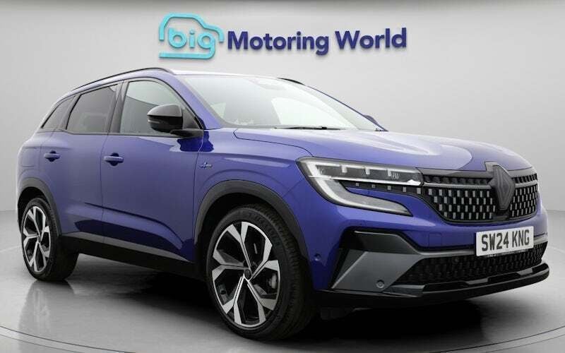 Blue Used 2024 Renault Austral Techno Esprit Alpine SUV | £24,500 (Good price) - Image 1/4