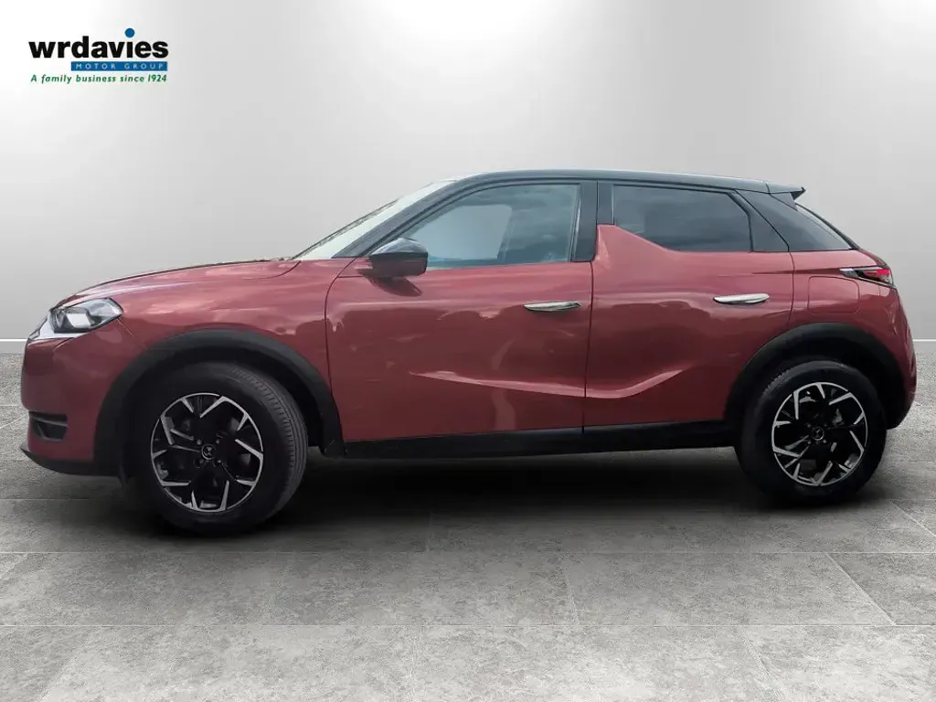 Used DS Automobiles DS3 Prestige 2019 Red Hatchback