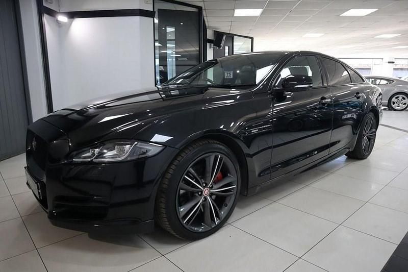 Used Jaguar XJ R-Sport 300 HP (220 kW) 2018 Black Sedan