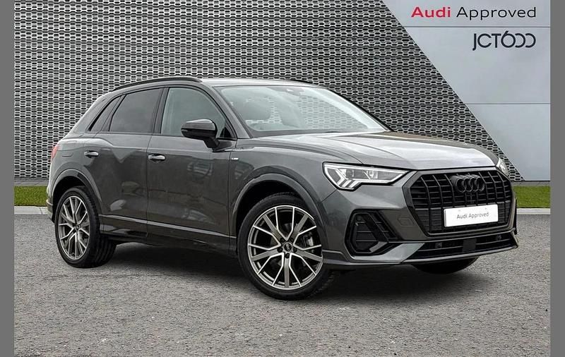 Used Audi Q3 Black Edition 150 HP (110 kW) 2025 Grey SUV