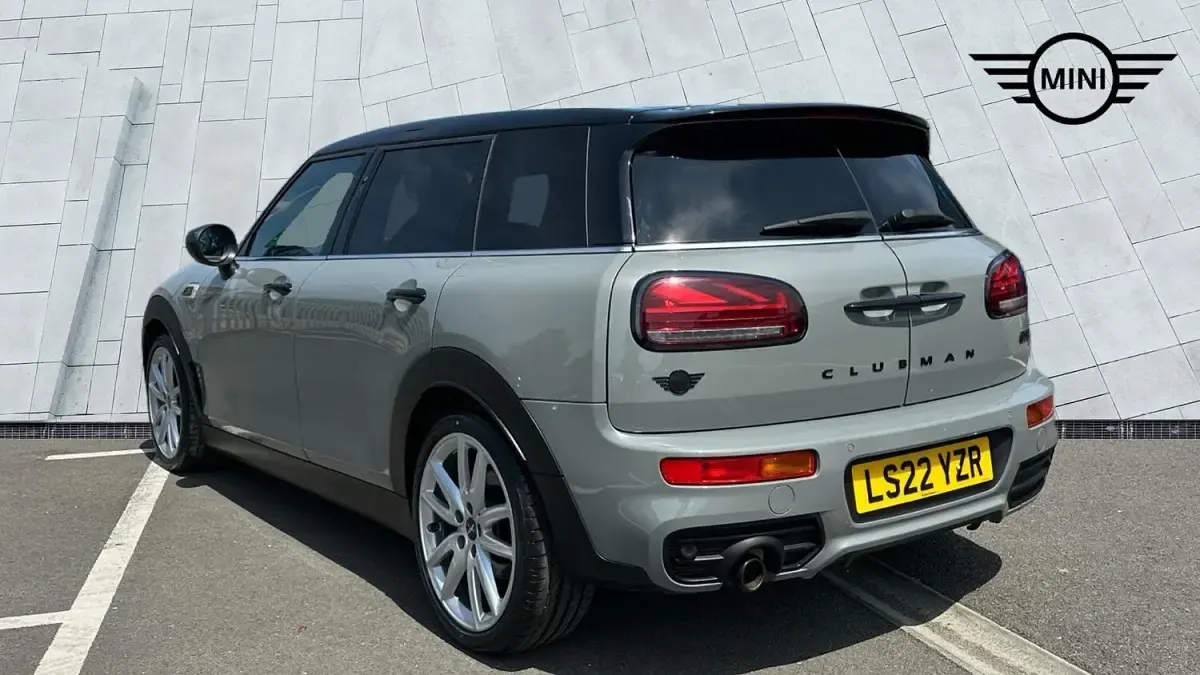 Used Mini Cooper Clubman Sport 134 HP (98 kW) 2022 Grey Estate