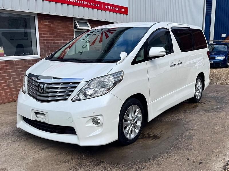 Begagnad Toyota Alphard 2025 Vit Minibuss