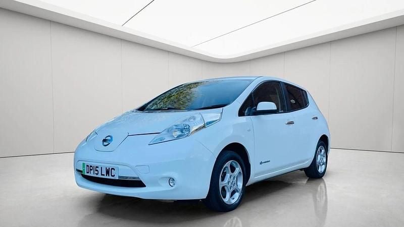 Usado Nissan Leaf Acenta 80 kW (109 HP) 2015 Branco Citadino