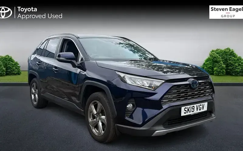 Used Toyota RAV4 Design 218 HP (160 kW) 2025 SUV