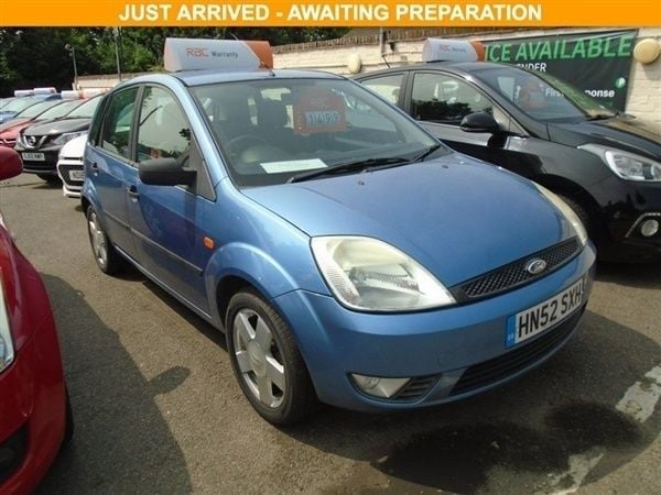 Blue Used 2003 Ford Fiesta Zetec Hatchback | £1,499 (Fair price) - Image 1/1