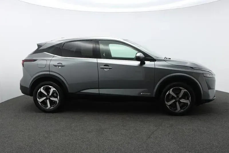 Used Nissan Qashqai N-Connecta 190 HP (139 kW) 2023 Grey SUV