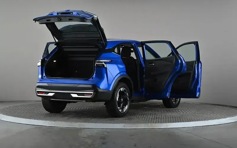 Used Nissan Qashqai Acenta Premium 190 HP (139 kW) 2024 Blue SUV