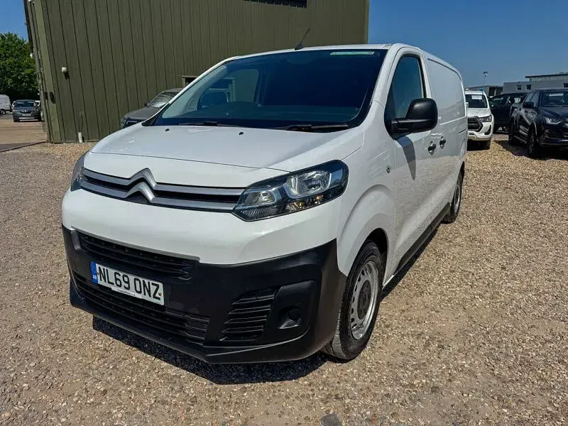 Używany Citroën Dispatch 100 KM (73 kW) 2019 Biały Minivan