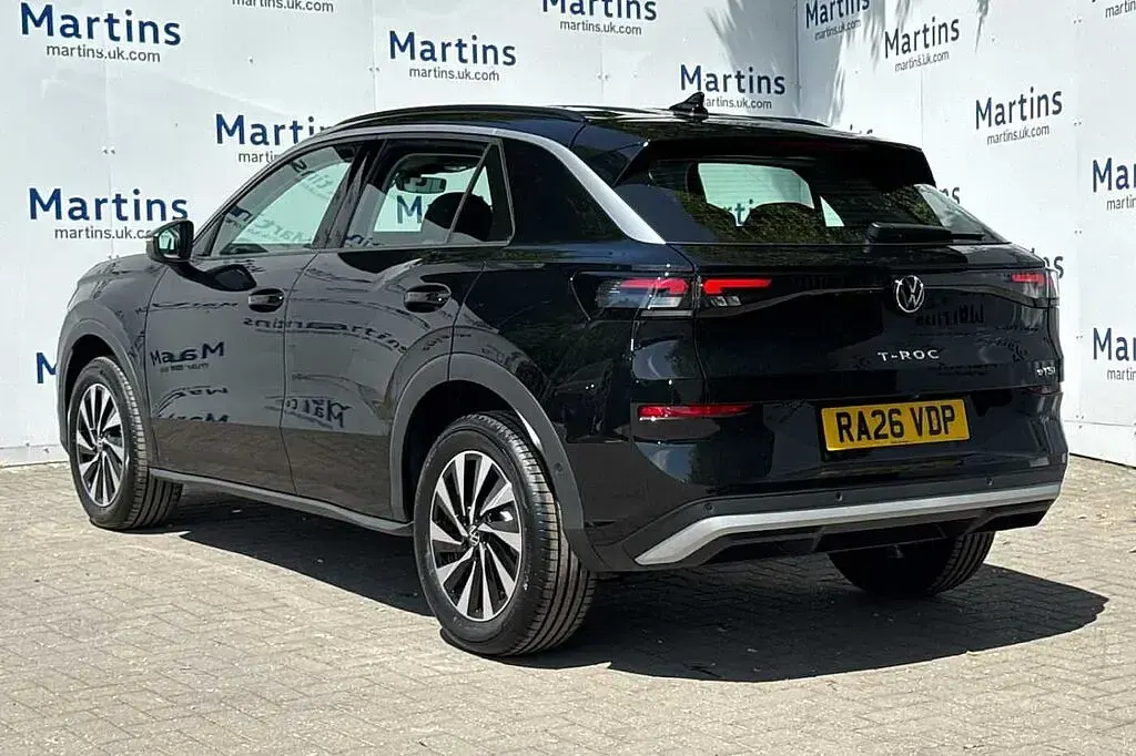 New VW T-Roc Life 150 HP (110 kW) 2026 Black SUV