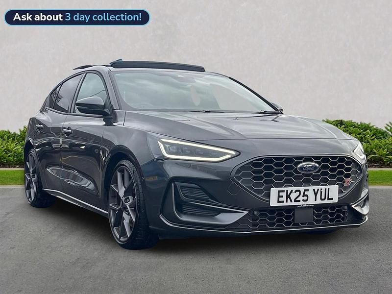 Grey Used 2025 Ford Focus ST Hatchback | £30,375 (Expensive) - Image 1/4