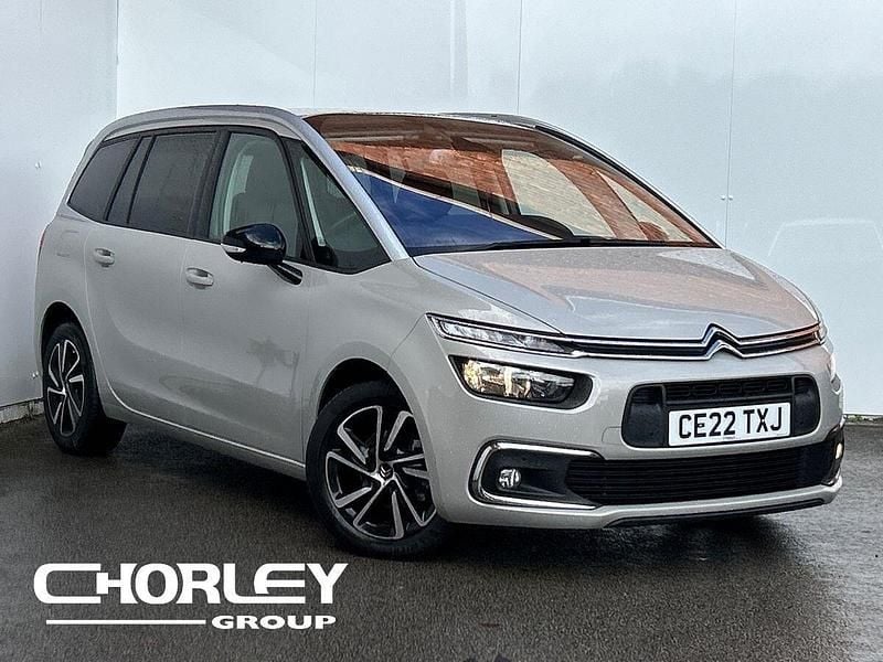 Used Citroën Grand C4 Picasso PureTech 130 HP (95 kW) 2022 Beige MPV