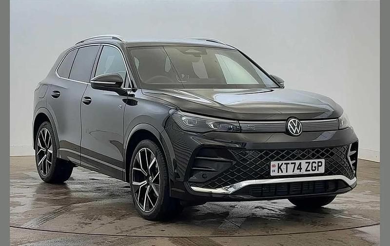 Black Used 2025 VW Tiguan R-line SUV | £35,490 (A bit pricey) - Image 1/4