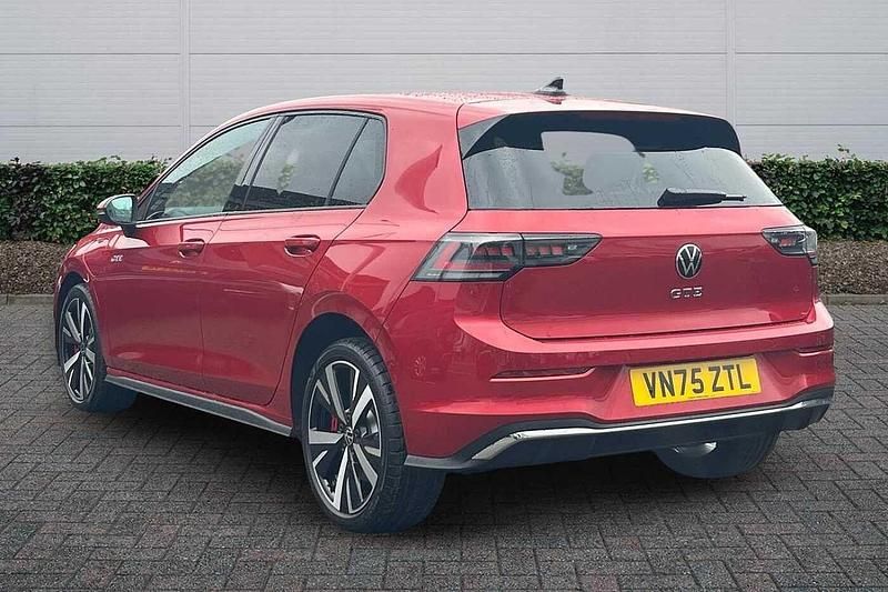 Used VW Golf VIII GTE 2026 Red Hatchback