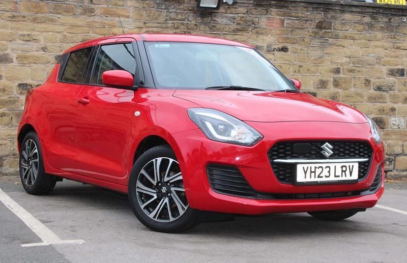 Used 2023 Suzuki Swift SZ-L Hatchback | £12,000 (Good price) - Image 1/4