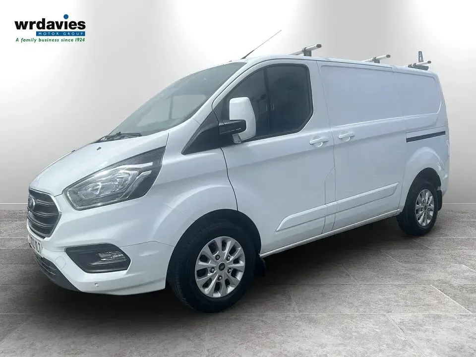 Used Ford Transit Custom Limited 130 HP (95 kW) 2022 White Van