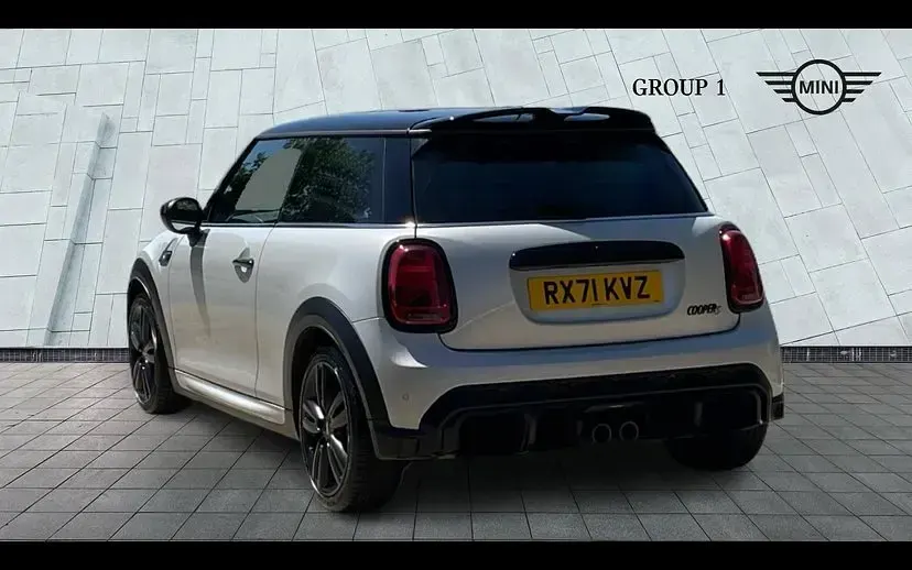 Used Mini Cooper S Hatch 176 HP (129 kW) 2021 White silver Hatchback