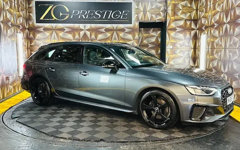 Used Audi A4 Black Edition 190 HP (139 kW) 2020 Estate