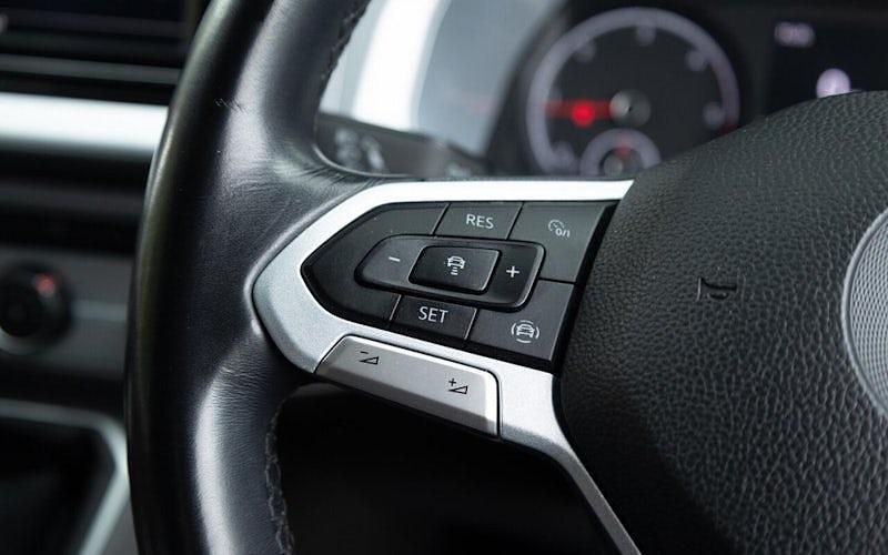 Used VW Transporter Highline 110 HP (80 kW) 2024 Van