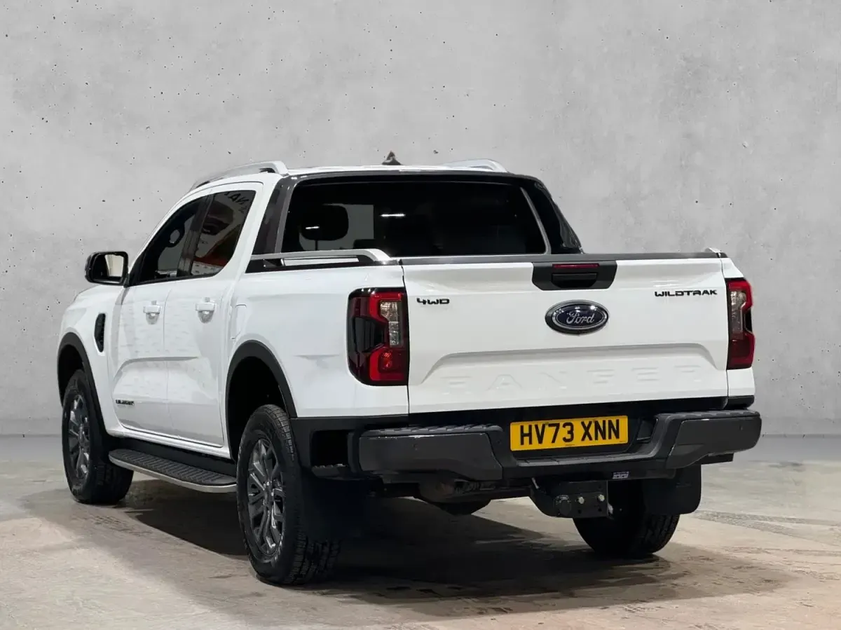 Begagnad Ford Ranger Wildtrack 2023 Vit Pickup