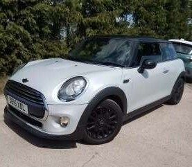 White silver Used 2015 Mini Cooper D Chili Hatchback | £6,475 (Super price) - Image 1/4