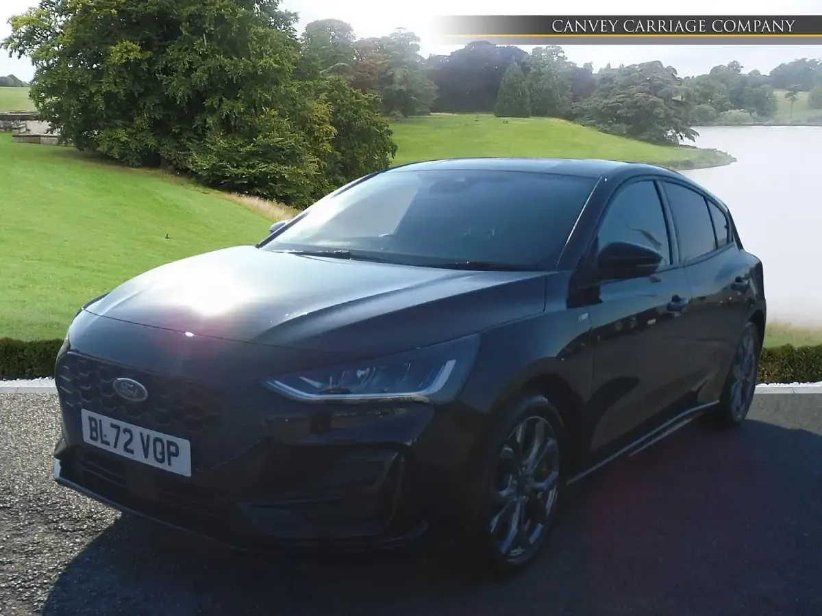 Used Ford Focus ST-Line 125 HP (91 kW) 2023 Black Hatchback