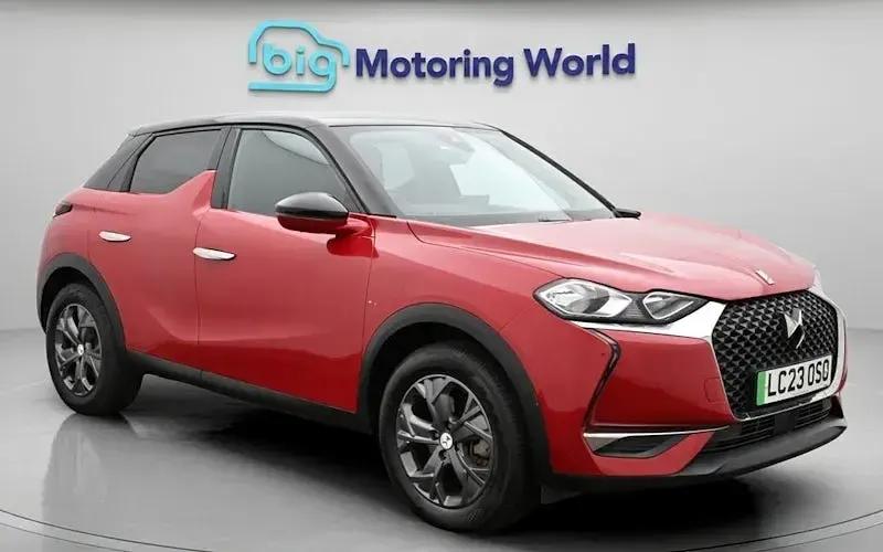 Usado DS Automobiles DS3 Crossback Bastille 136 HP (100 kW) 2023 SUV