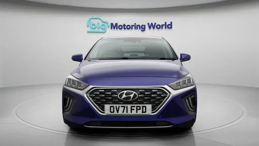 Used Hyundai Ioniq Premium SE 141 HP (103 kW) 2021 Blue Hatchback